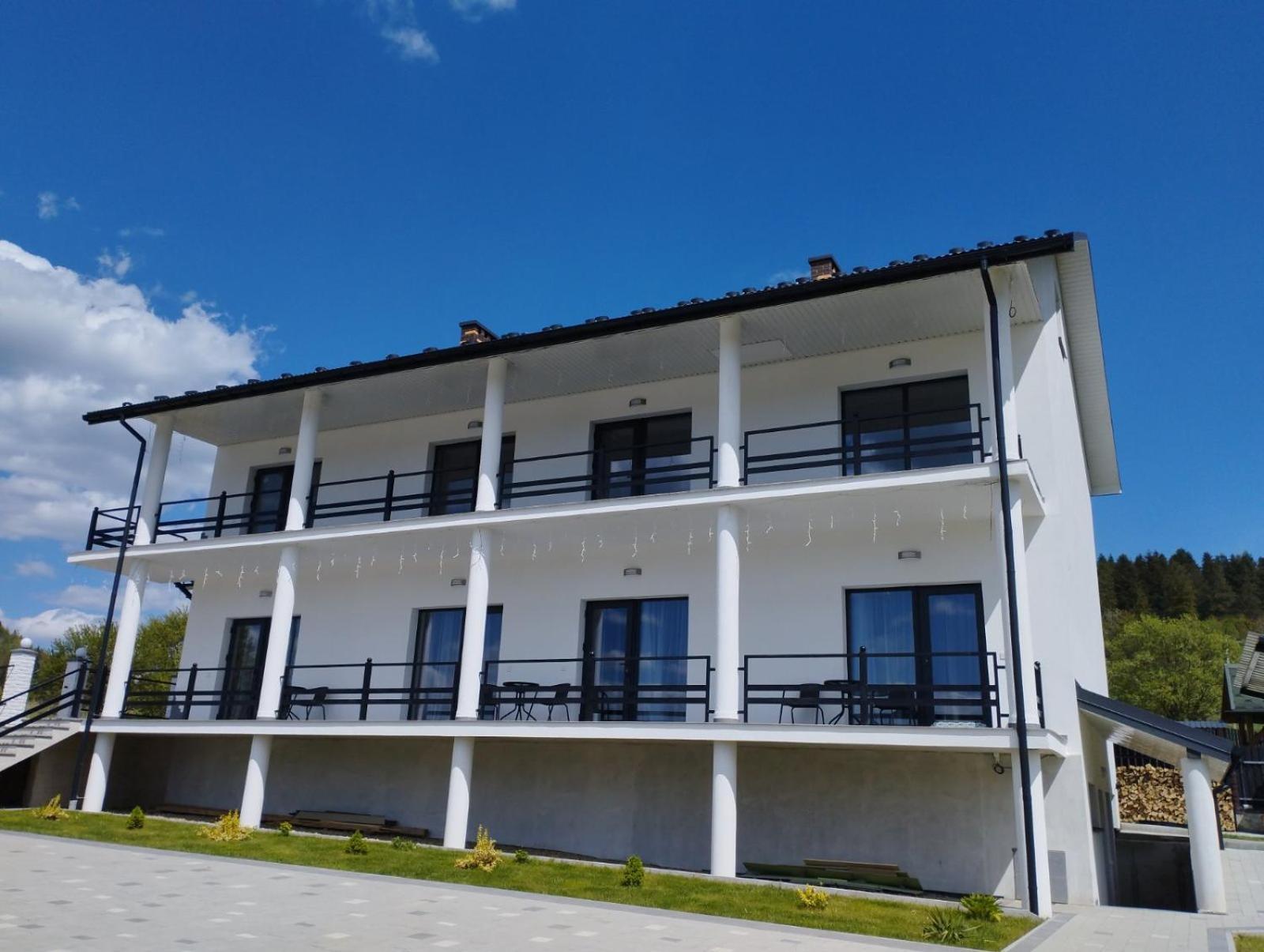 Перлина Карпат Apartment Skhidnytsia ภายนอก รูปภาพ